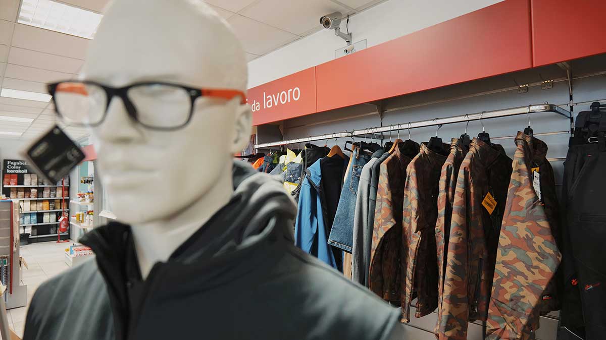 P1000503 abbigliamento da lavoro mercenasco